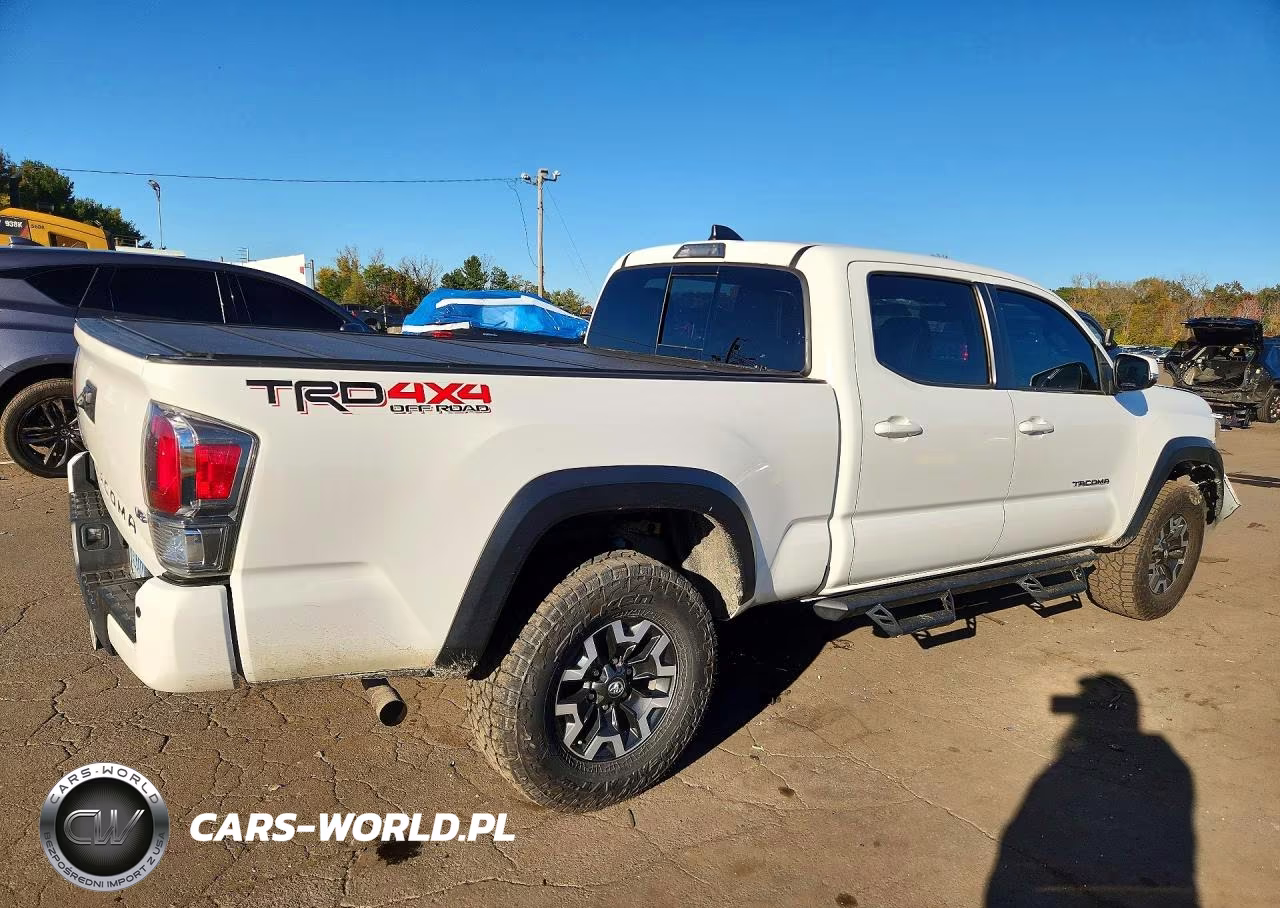 2020 Toyota Tacoma Trd Off-Road VIN:3TMDZ5BNXLM095522 - 3