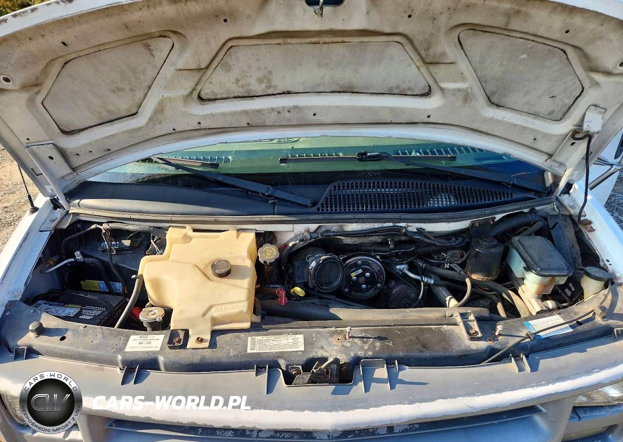 2000 Chevrolet Express G3500 VIN:1GBJG31R4Y1273757 - 12