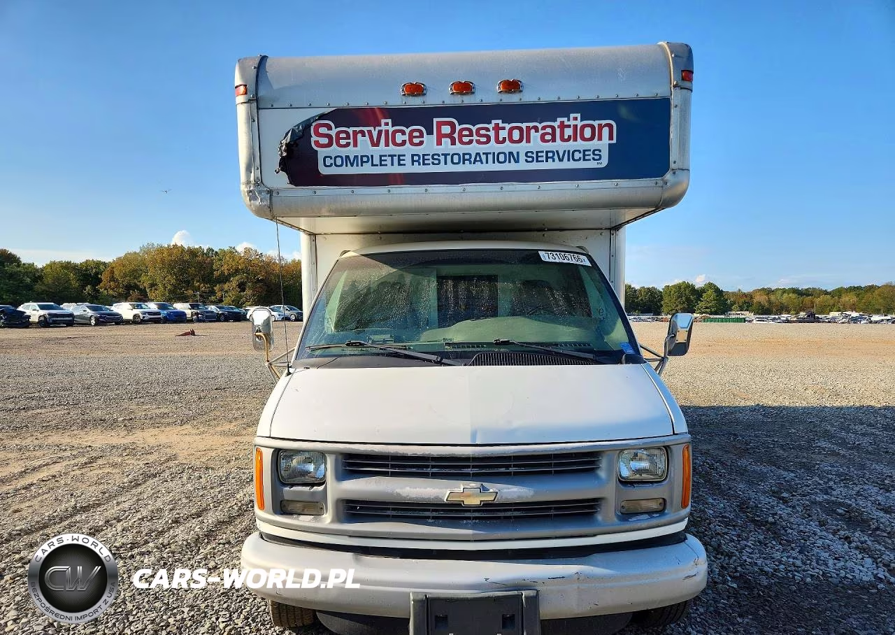 2000 Chevrolet Express G3500 VIN:1GBJG31R4Y1273757 - 5
