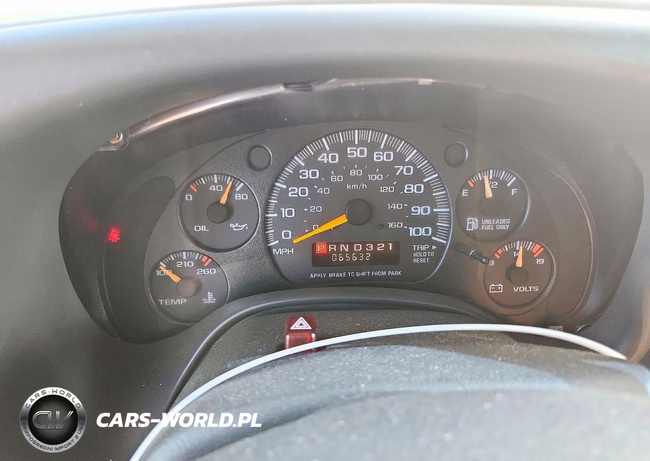 2000 Chevrolet Express G3500 VIN:1GBJG31R4Y1273757 - 9