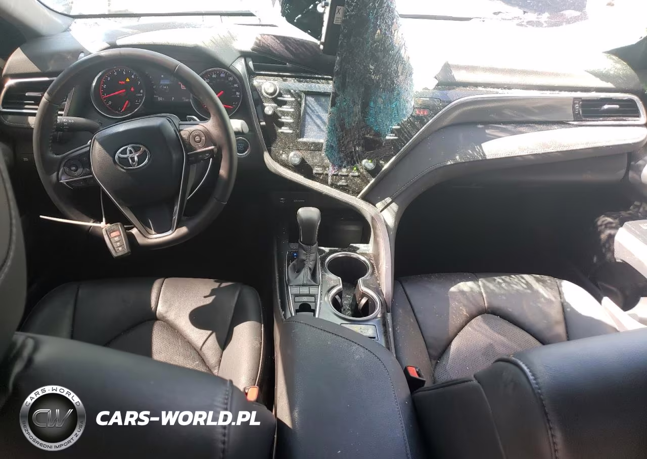 2018 Toyota Camry Xse VIN:4T1B61HK2JU658685 - 8