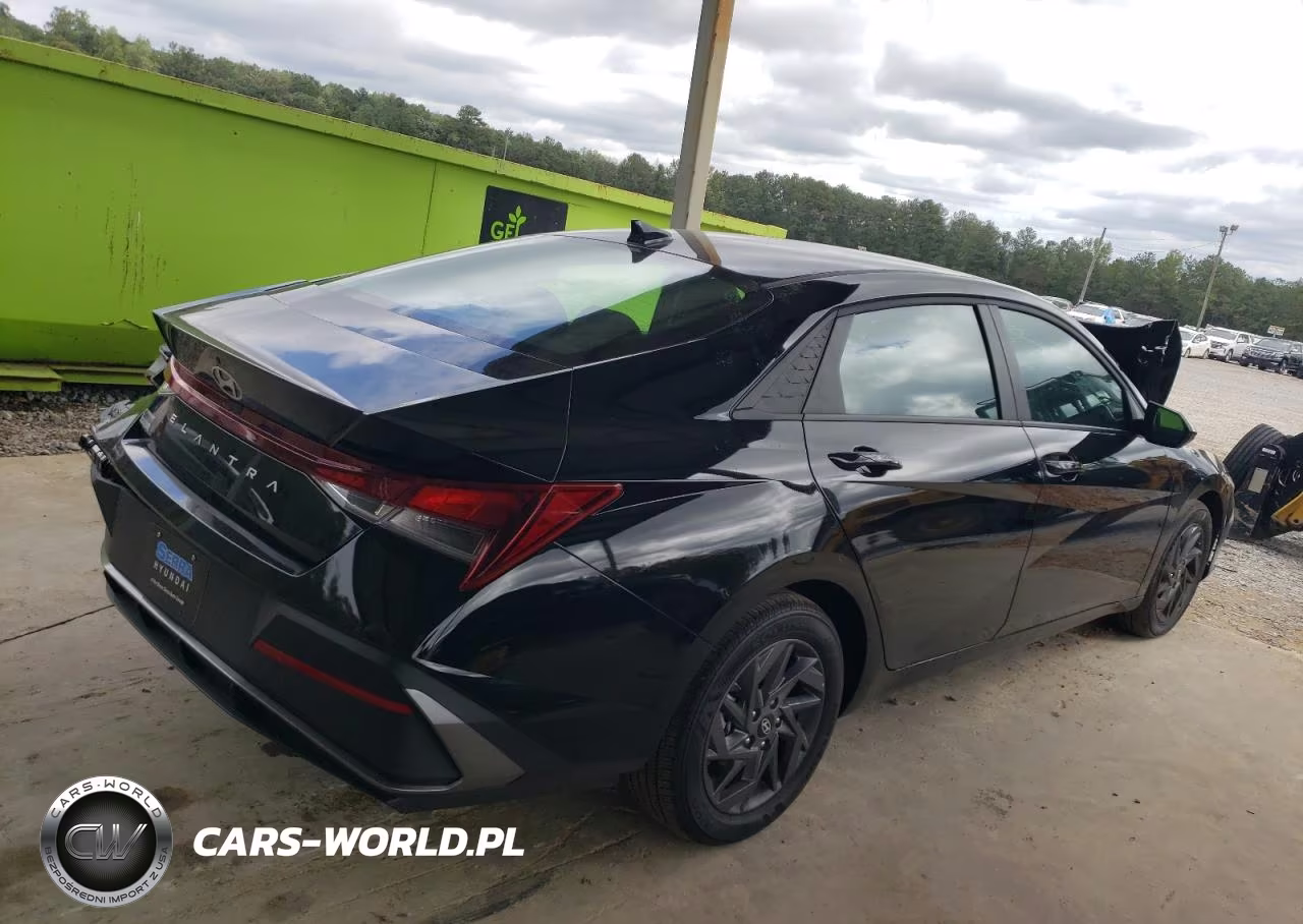 2024 Hyundai Elantra Sel VIN:KMHLM4DG2RU770749 - 3