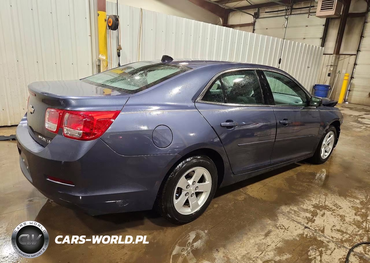 2014 Chevrolet Malibu Ls VIN:1G11B5SL0EF114144 - 3
