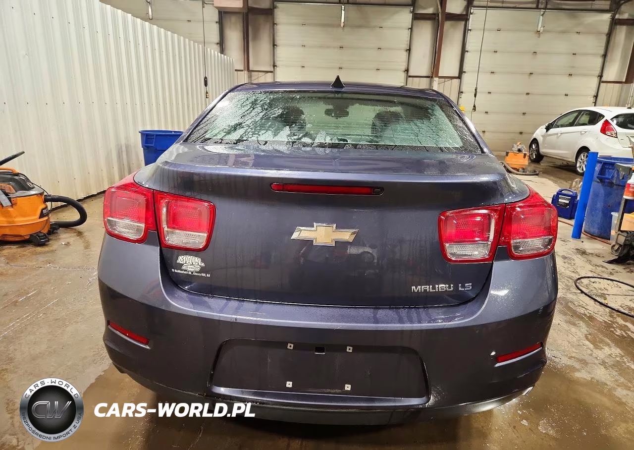 2014 Chevrolet Malibu Ls VIN:1G11B5SL0EF114144 - 6