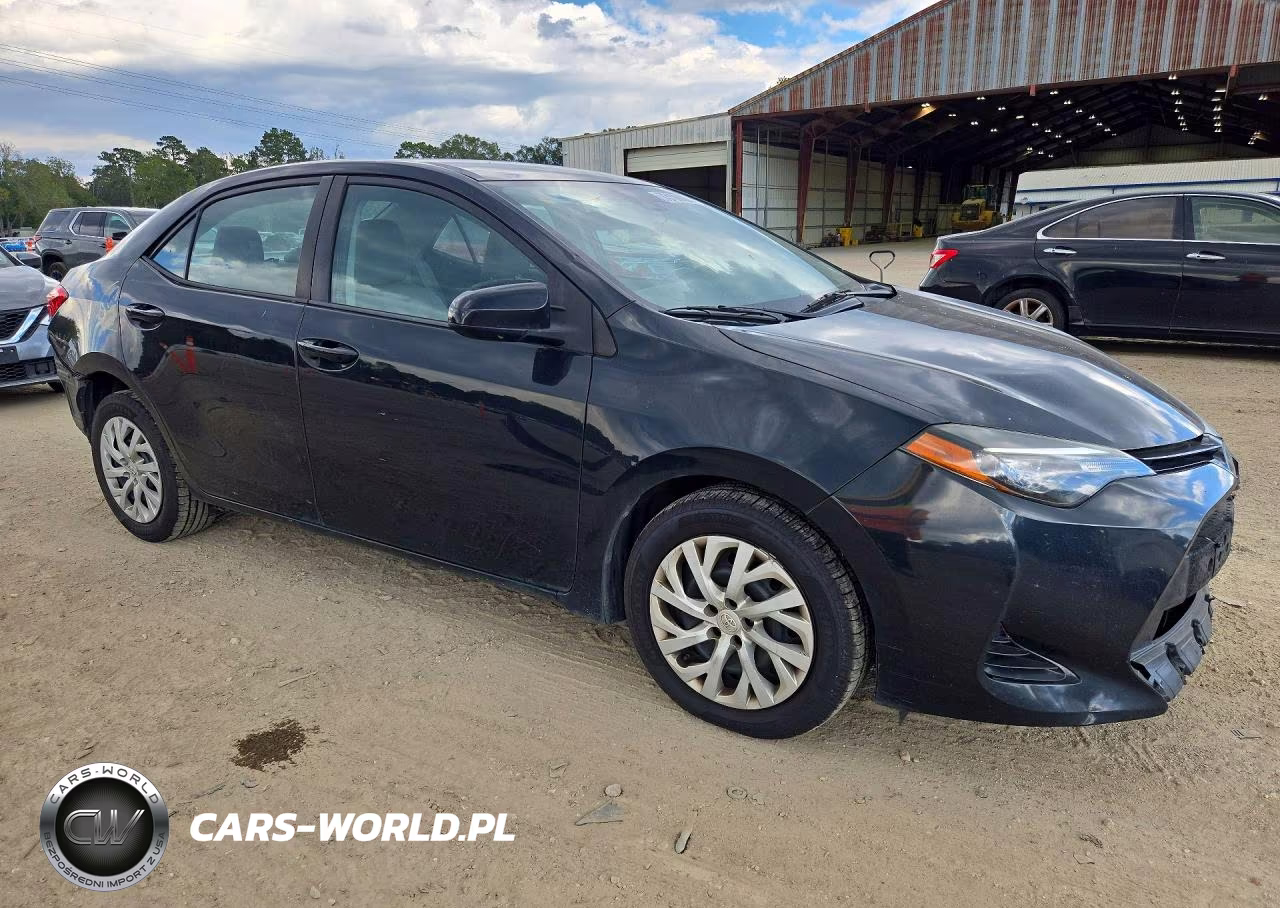 2017 Toyota Corolla Le VIN:2T1BURHE6HC909721 - 4