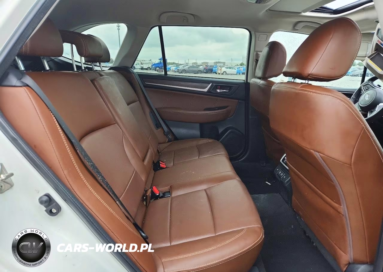 2019 Subaru Outback Touring VIN:4S4BSATC0K3303646 - 11