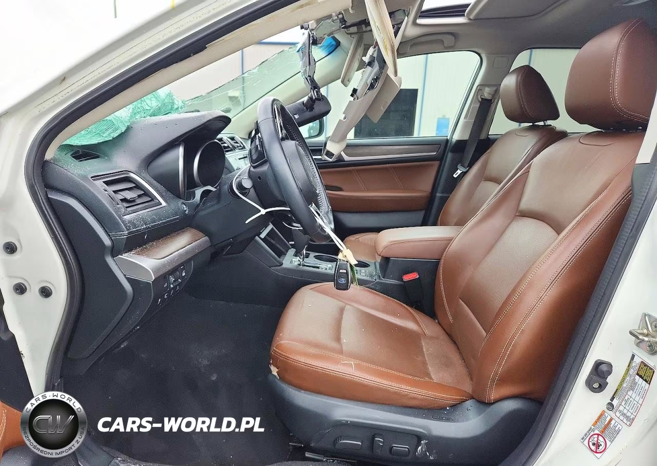 2019 Subaru Outback Touring VIN:4S4BSATC0K3303646 - 7