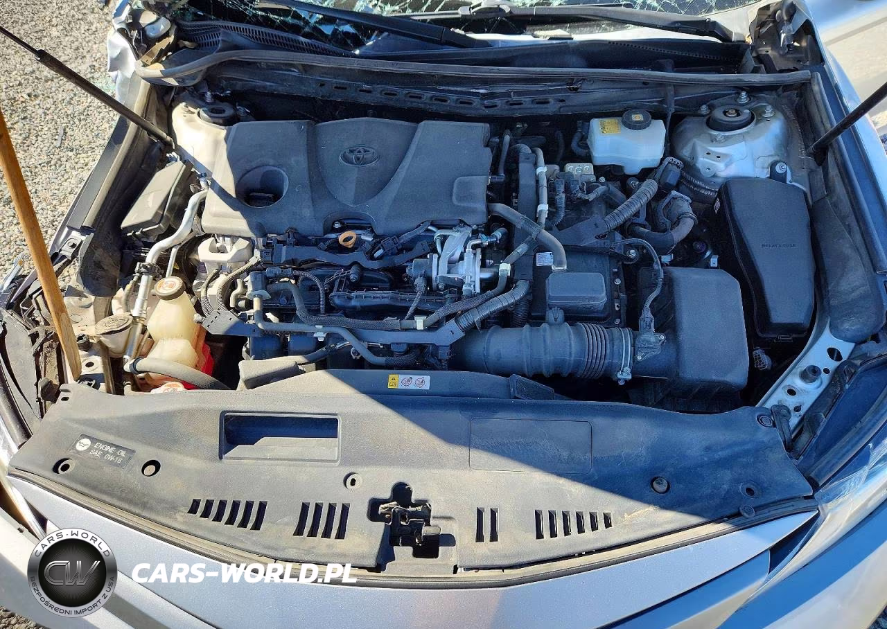 2018 Toyota Camry Le VIN:4T1B31HK6JU001901 - 11