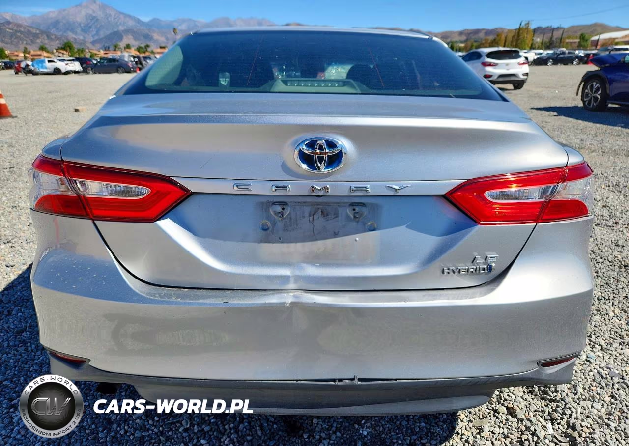 2018 Toyota Camry Le VIN:4T1B31HK6JU001901 - 6