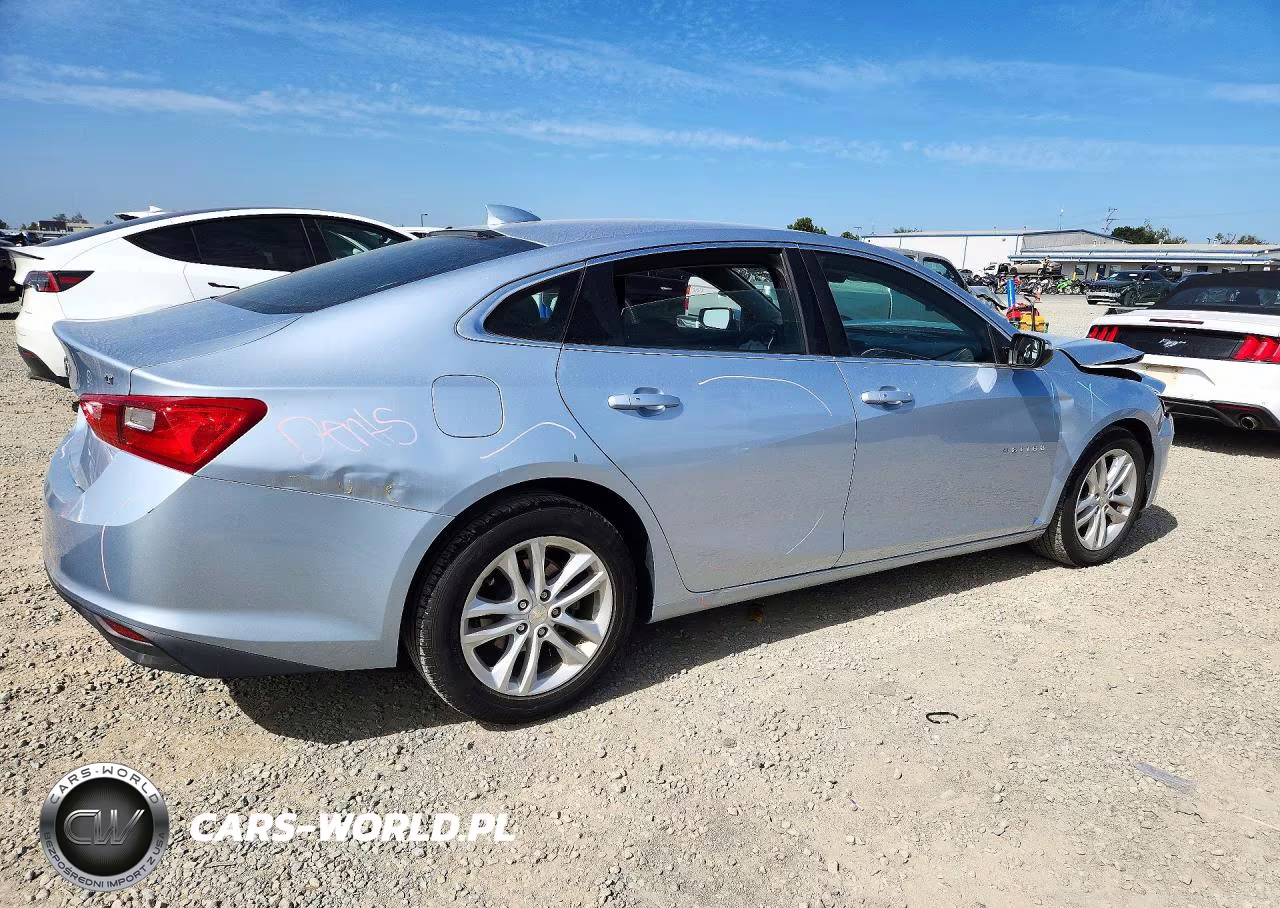 2017 Chevrolet Malibu Lt VIN:1G1ZE5STXHF282498 - 3
