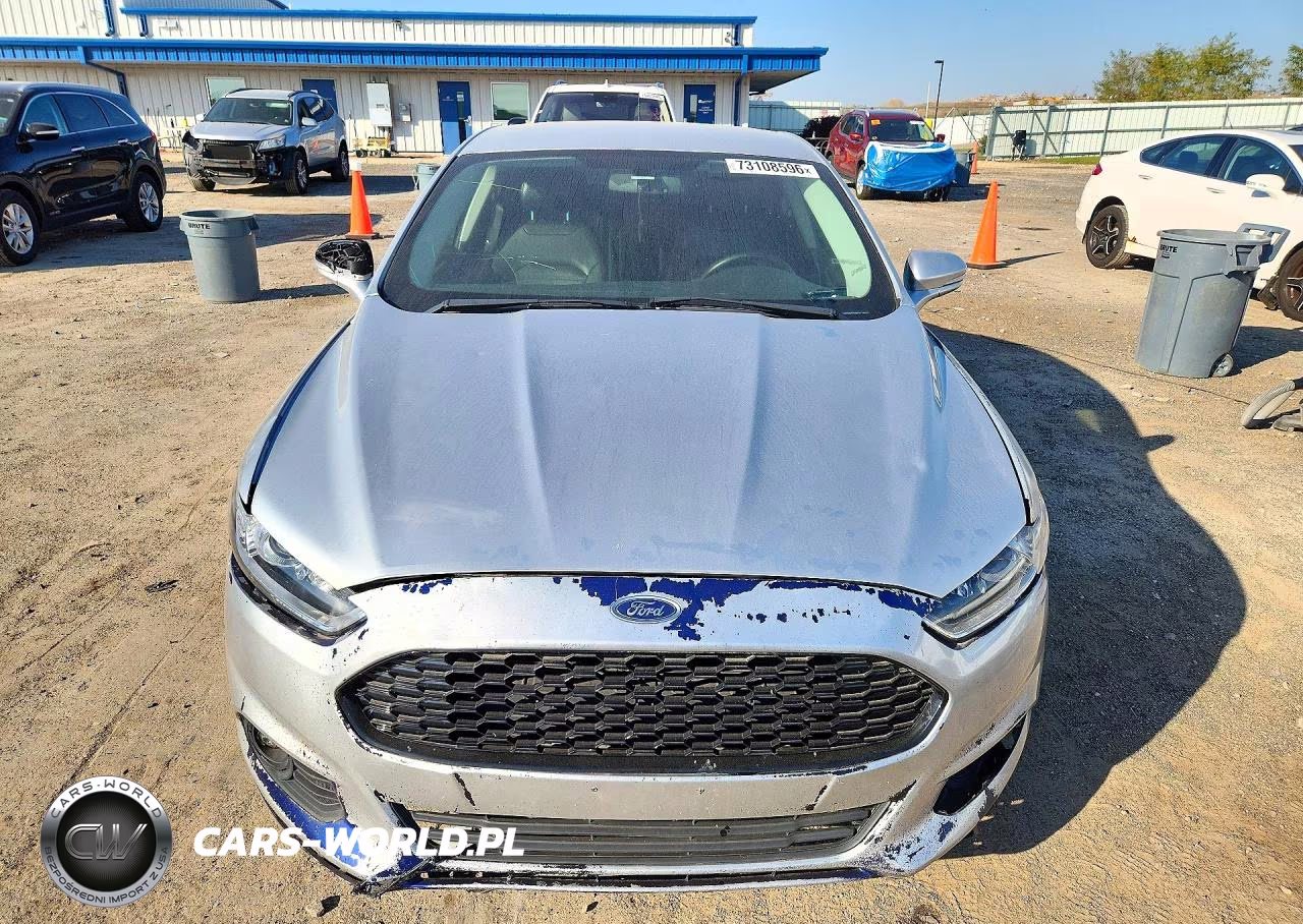 2015 Ford Fusion Se VIN:3FA6P0HD1FR160772 - 4