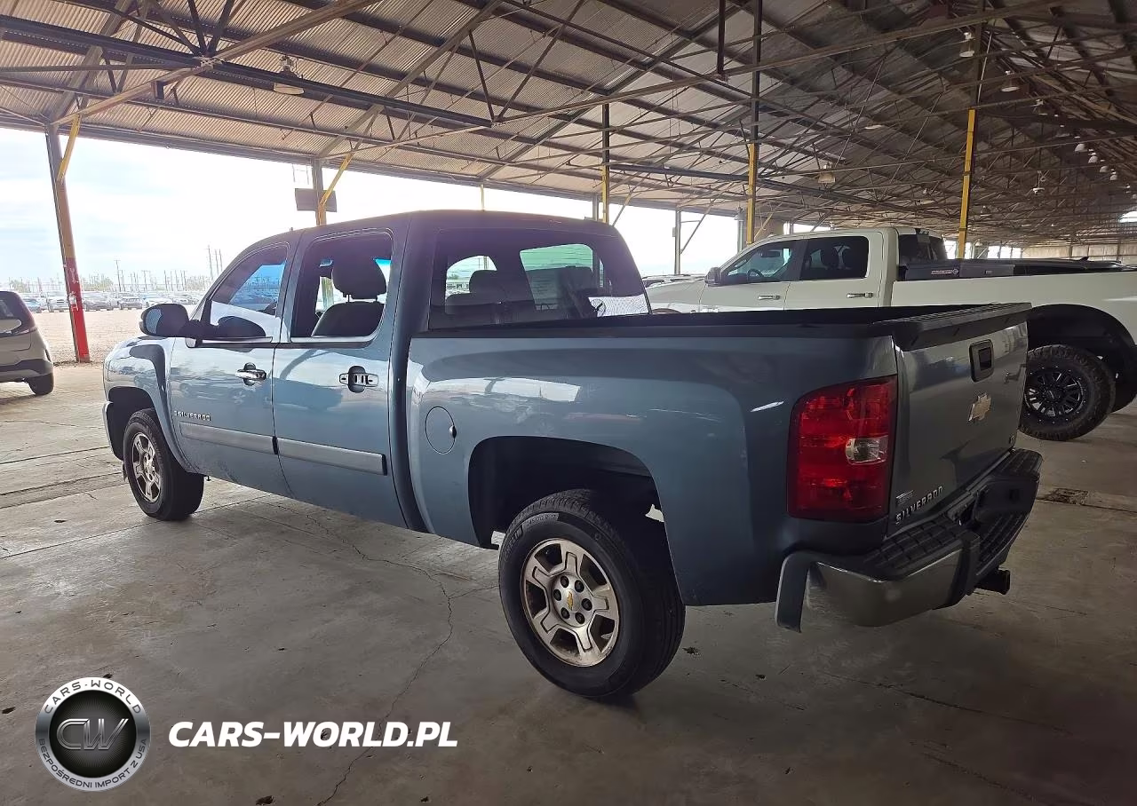 2008 Chevrolet Silverado C1500 VIN:3GCEC13068G194930 - 2