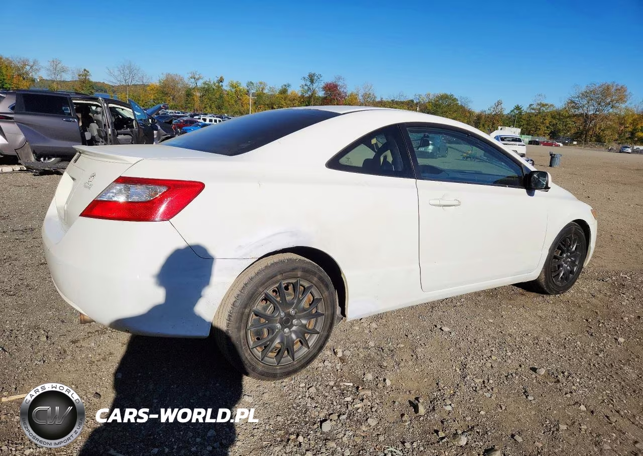 2008 Honda Civic Lx VIN:2HGFG12698H564624 - 3