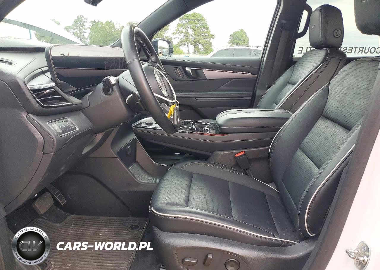 2025 Buick Enclave Sport Touring VIN:5GAERBRS2SJ180432 - 7