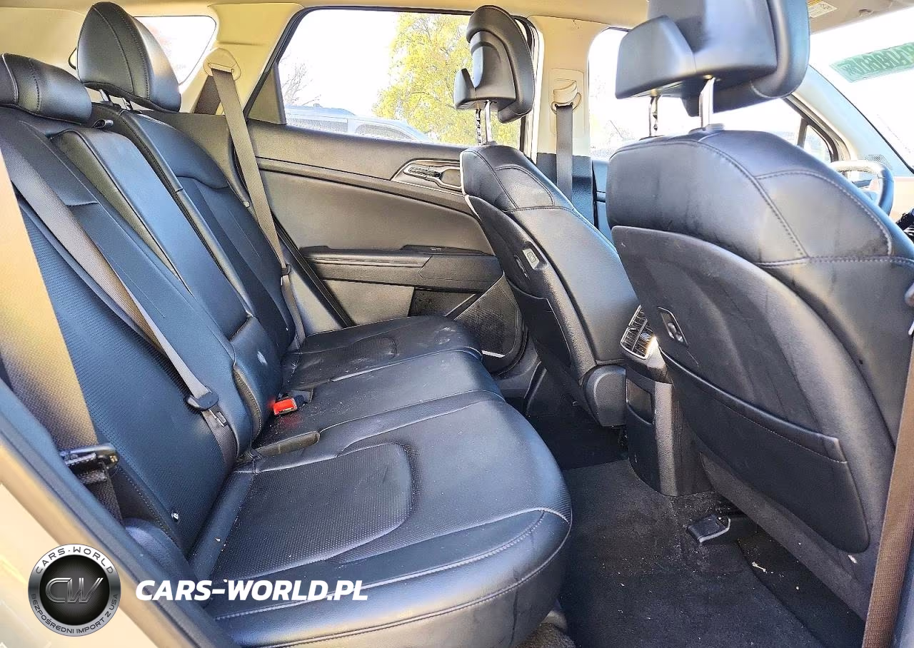 2026 Kia Sportage Ex VIN:5XYK33DF2TG342435 - 10