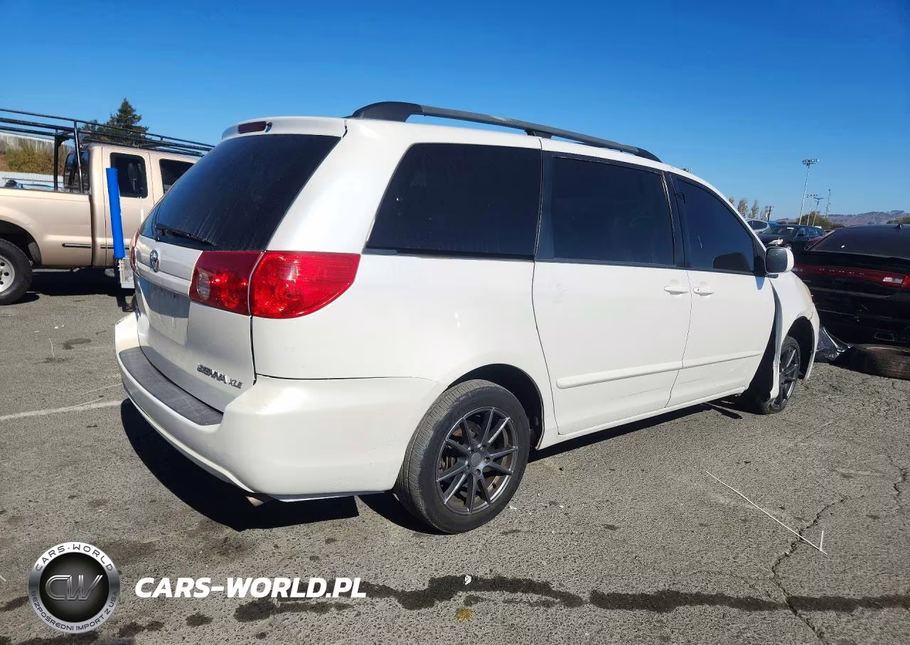 2007 Toyota Sienna Xle VIN:5TDZK22C37S098436 - 3