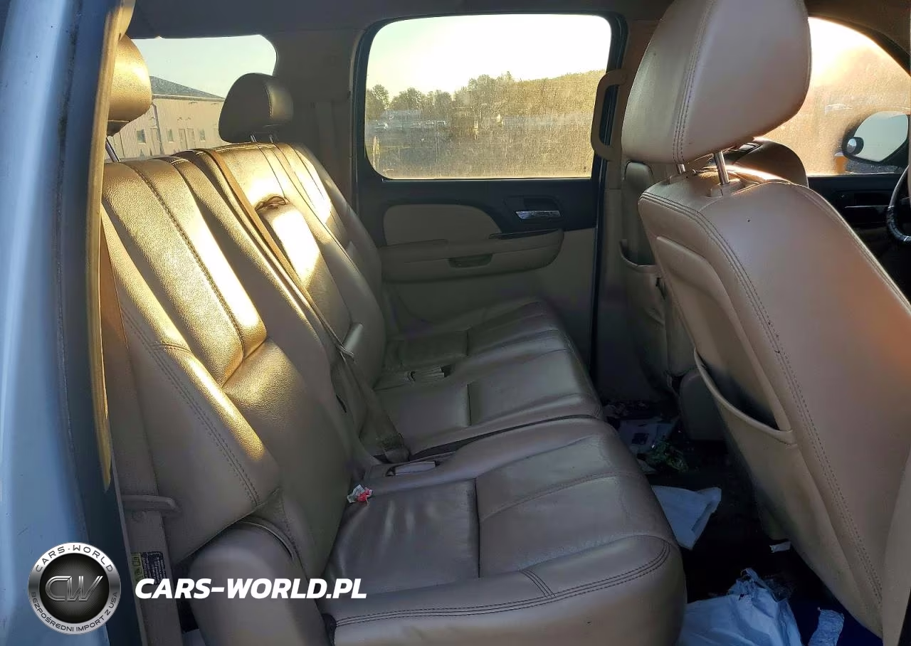 2007 Chevrolet Suburban K1500 VIN:1GNFK16337J199696 - 11
