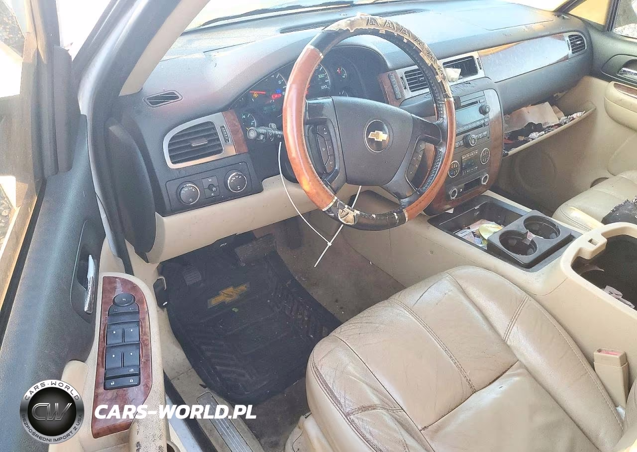 2007 Chevrolet Suburban K1500 VIN:1GNFK16337J199696 - 8