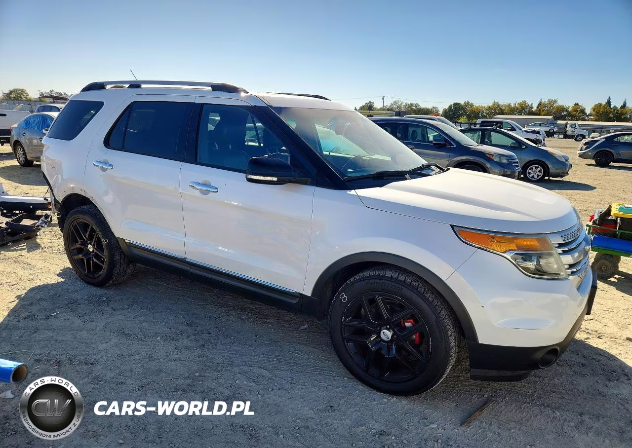 2014 Ford Explorer Xlt VIN:1FM5K8D85EGB10843 - 4