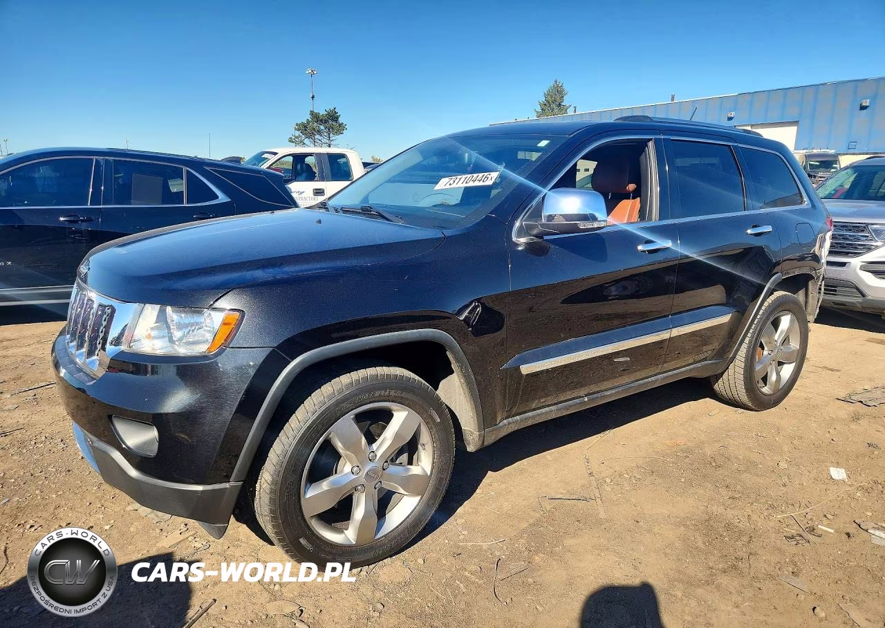 2013 Jeep Grand Cherokee Overland – zdjęcie 1 z 12
