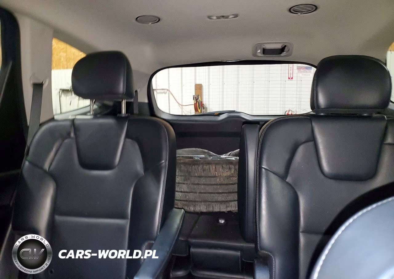 2025 Kia Telluride S VIN:5XYP6DGCXSG592850 - 10