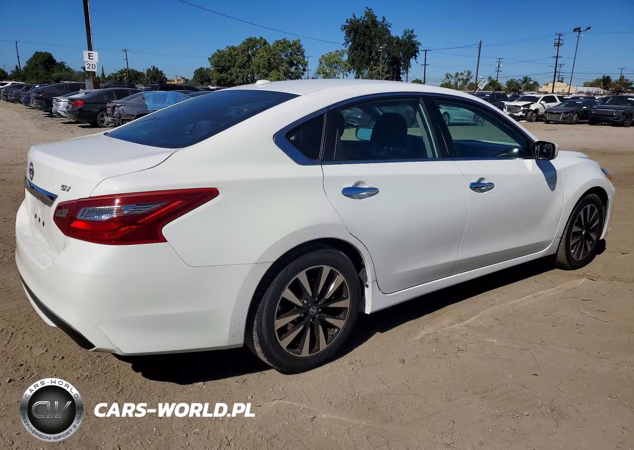 2018 Nissan Altima 2.5 Sv VIN:1N4AL3AP1JC268375 - 3