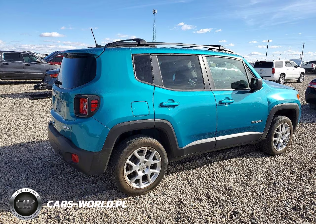 2022 Jeep Renegade Latitude VIN:ZACNJDB17NPN97078 - 3