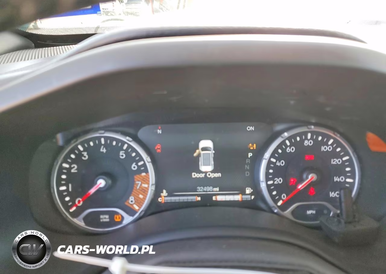 2022 Jeep Renegade Latitude VIN:ZACNJDB17NPN97078 - 9