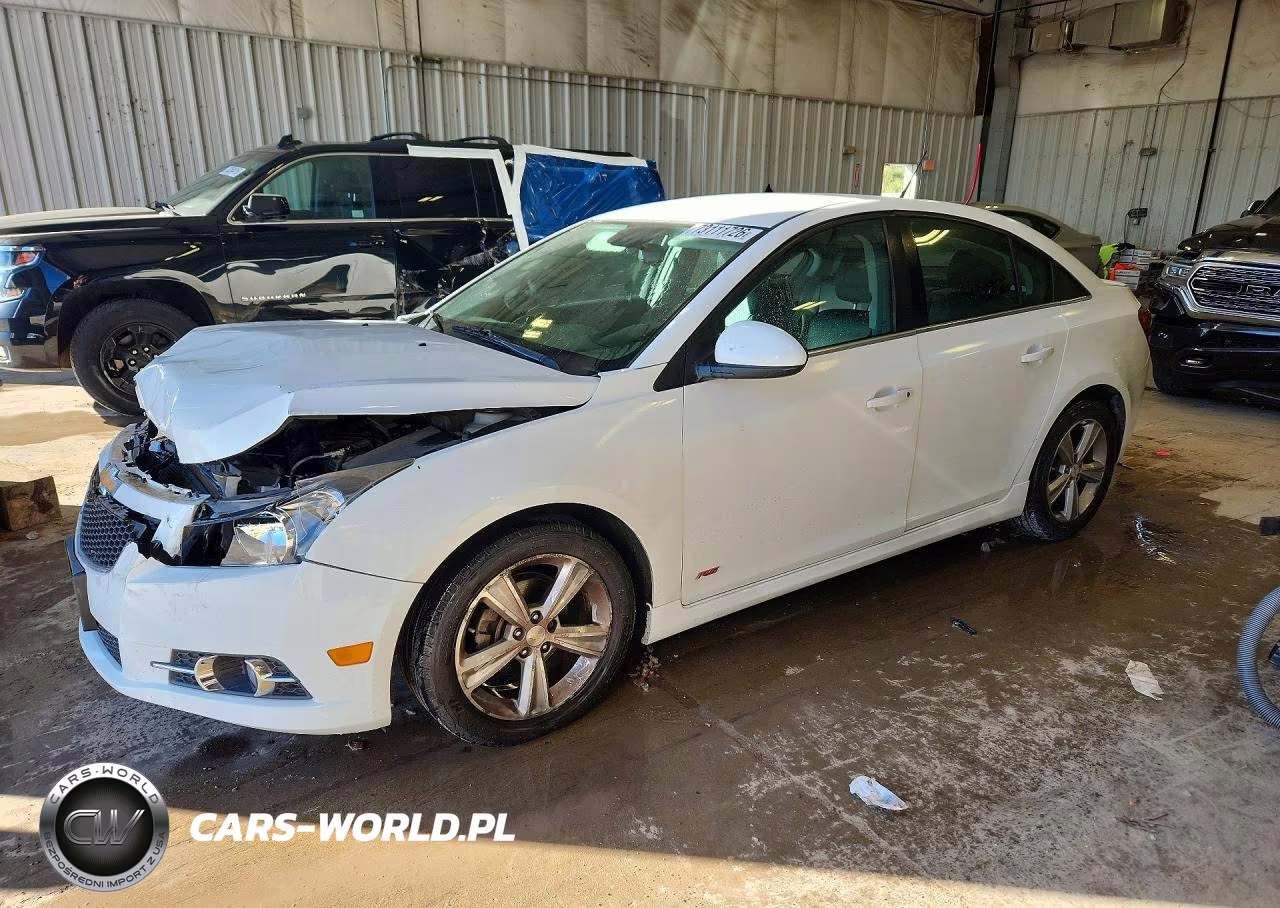 2014 Chevrolet Cruze Lt VIN:1G1PE5SB5E7390094 - 1