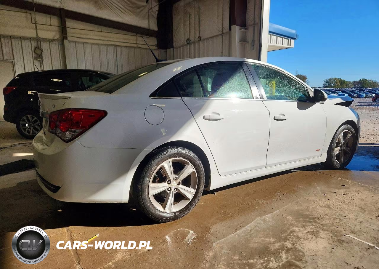2014 Chevrolet Cruze Lt VIN:1G1PE5SB5E7390094 - 3