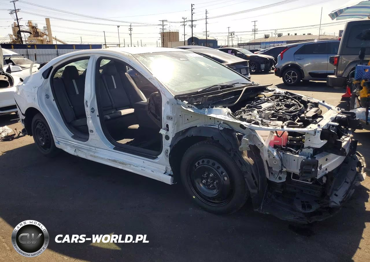 2026 Toyota Camry Se VIN:4T1DAACK8TU216141 - 4