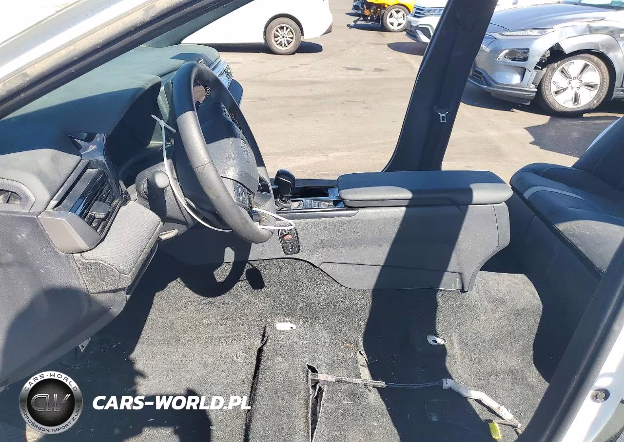 2026 Toyota Camry Se VIN:4T1DAACK8TU216141 - 7