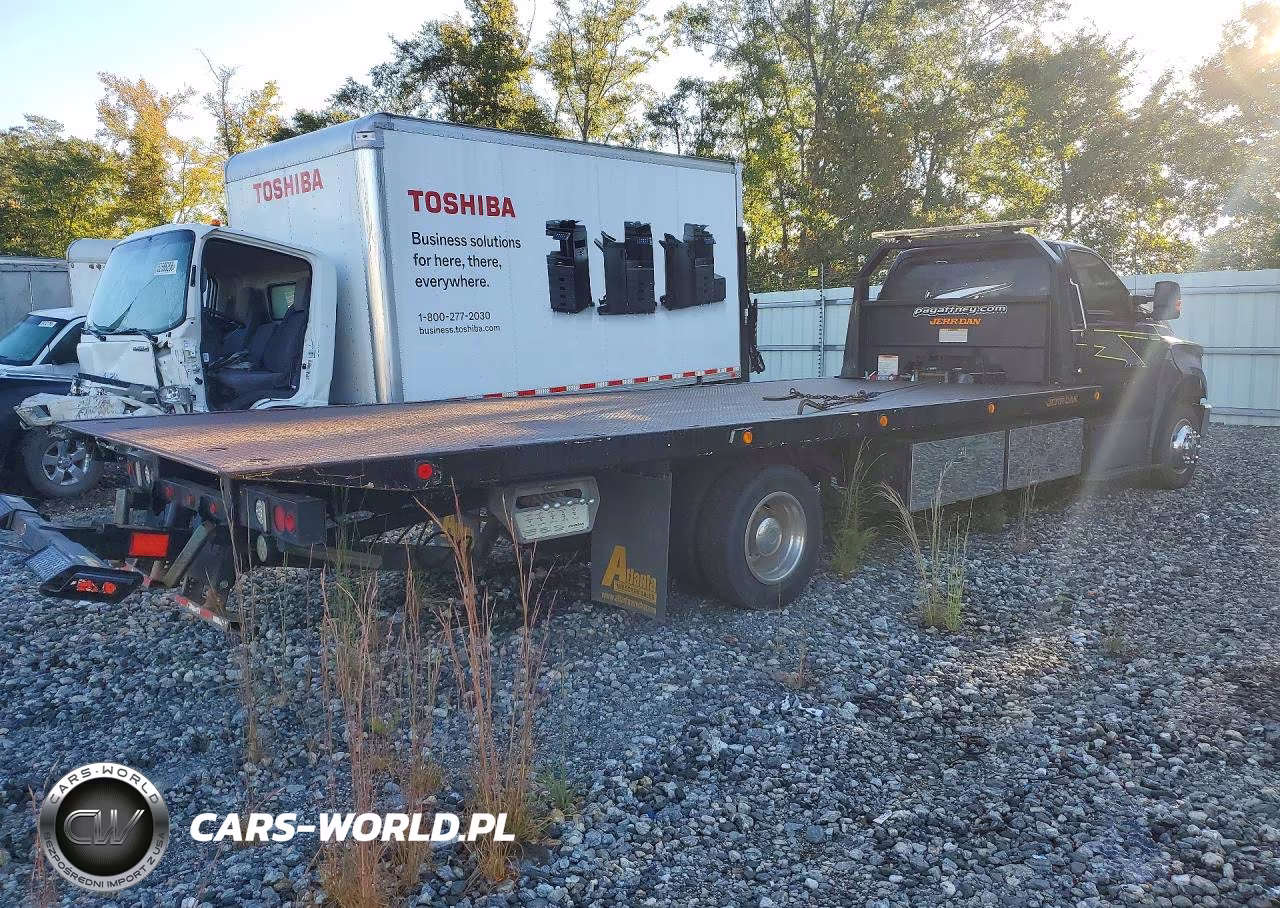 2017 Ford F650 Super - Rollback Tow Truck VIN:1FDNF6DC6HDB02057 - 3