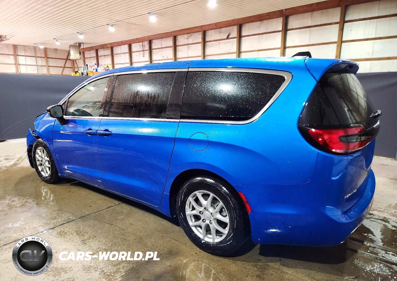 2026 Chrysler Pacifica Select VIN:2C4RC1BG7TR193532 - 2