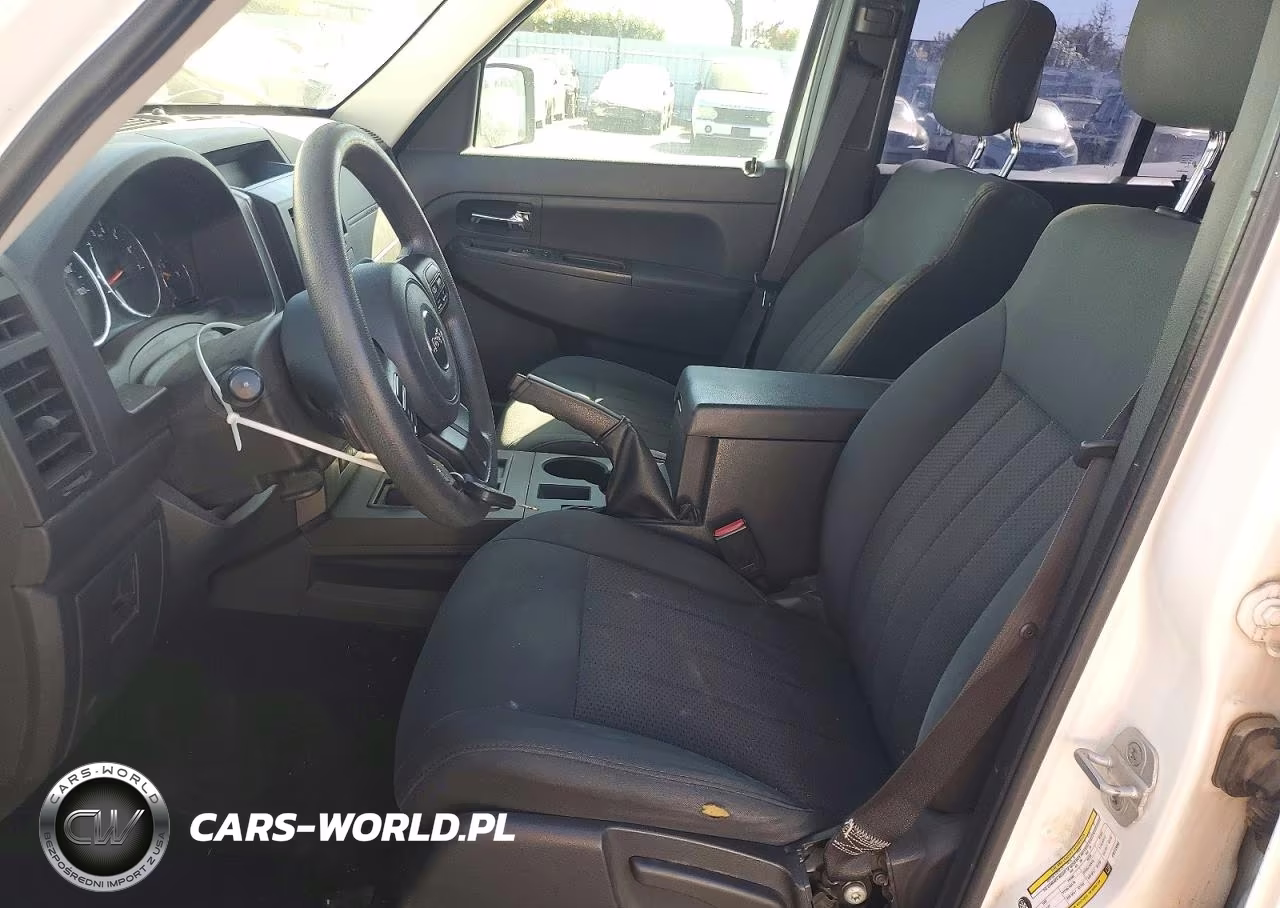 2012 Jeep Liberty Sport VIN:1C4PJMAK1CW173062 - 7