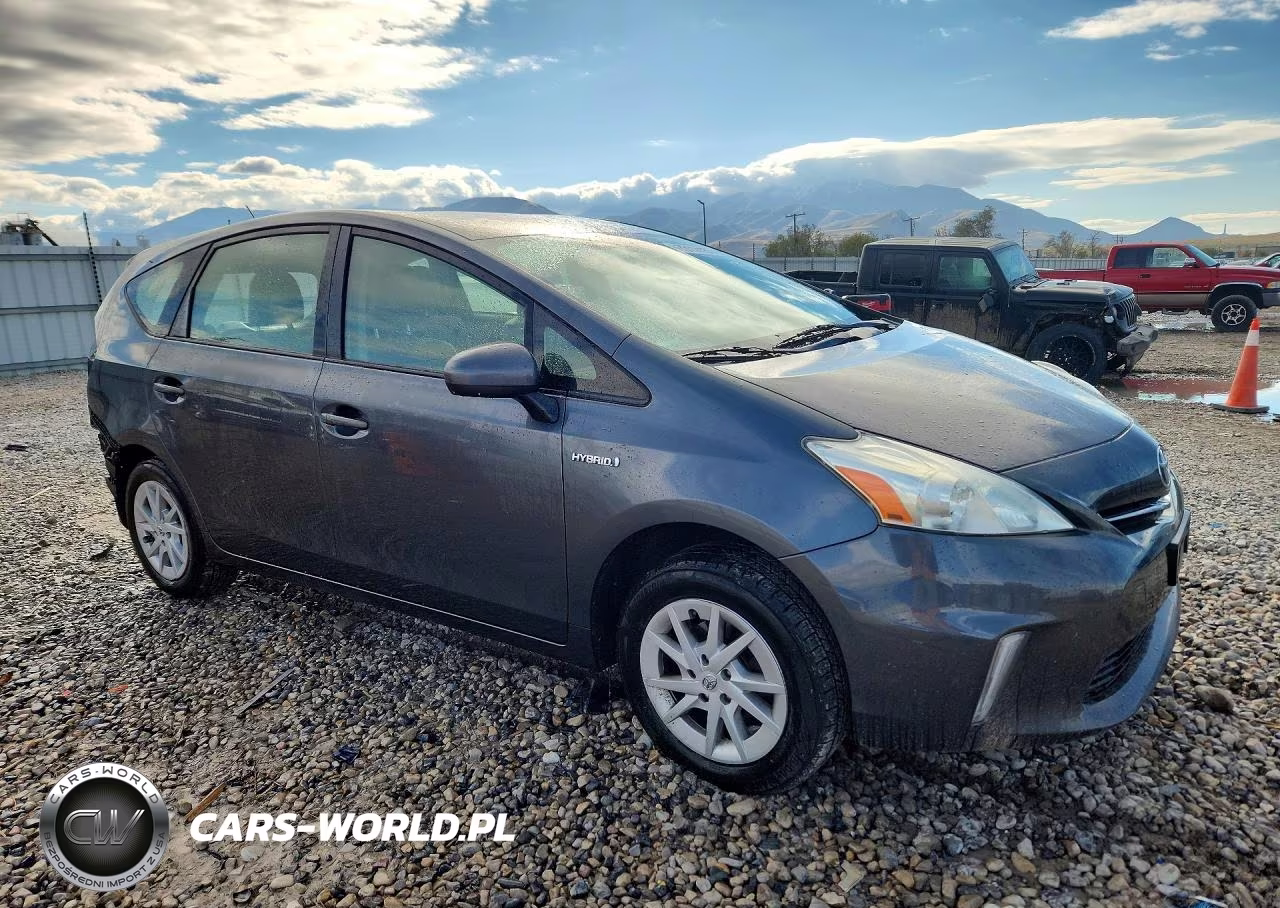 2012 Toyota Prius V Two VIN:JTDZN3EU0C3038529 - 4