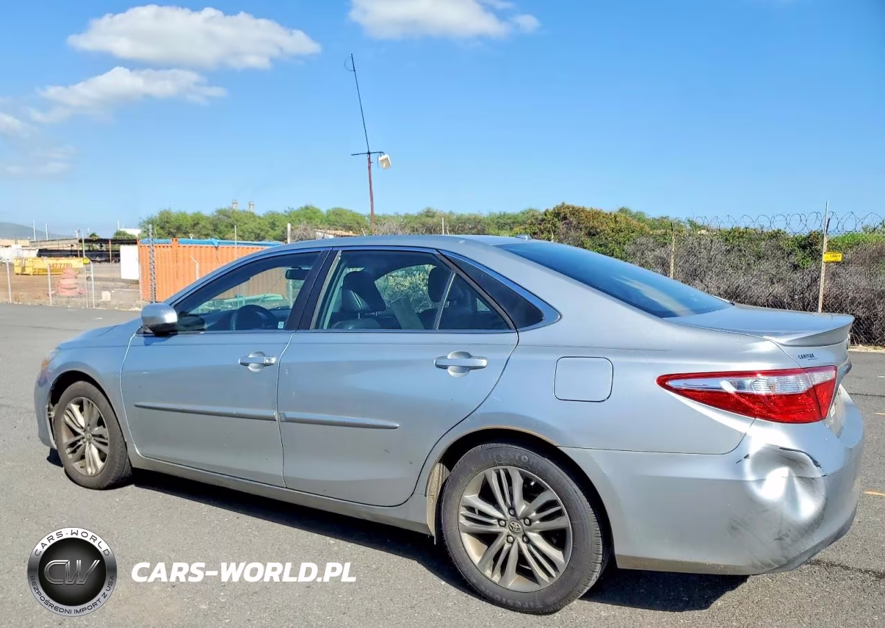 2016 Toyota Camry Le VIN:4T1BF1FK3GU239501 - 2