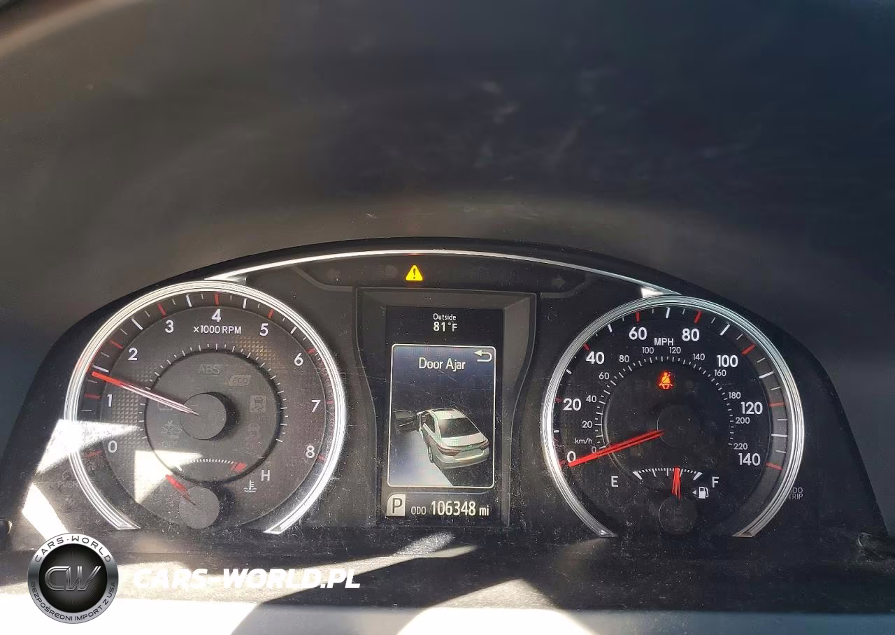 2016 Toyota Camry Le VIN:4T1BF1FK3GU239501 - 9