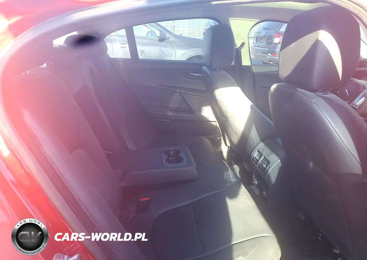 2017 Jaguar Xe Premium VIN:SAJAJ4BN4HA976646 - 11