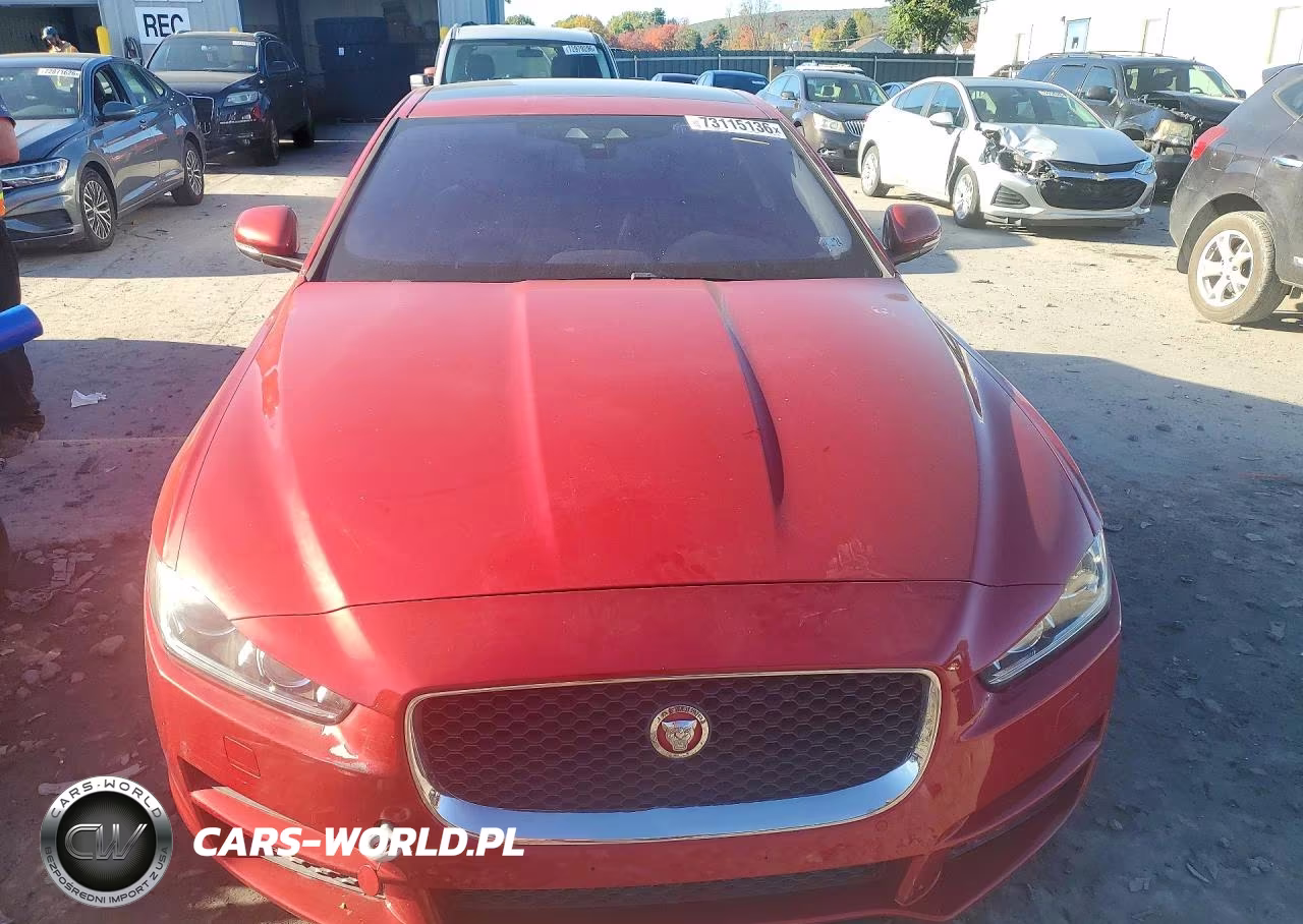 2017 Jaguar Xe Premium VIN:SAJAJ4BN4HA976646 - 5