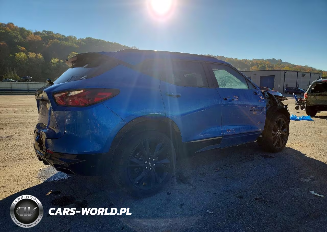2020 Chevrolet Blazer Rs VIN:3GNKBERS2LS655236 - 3
