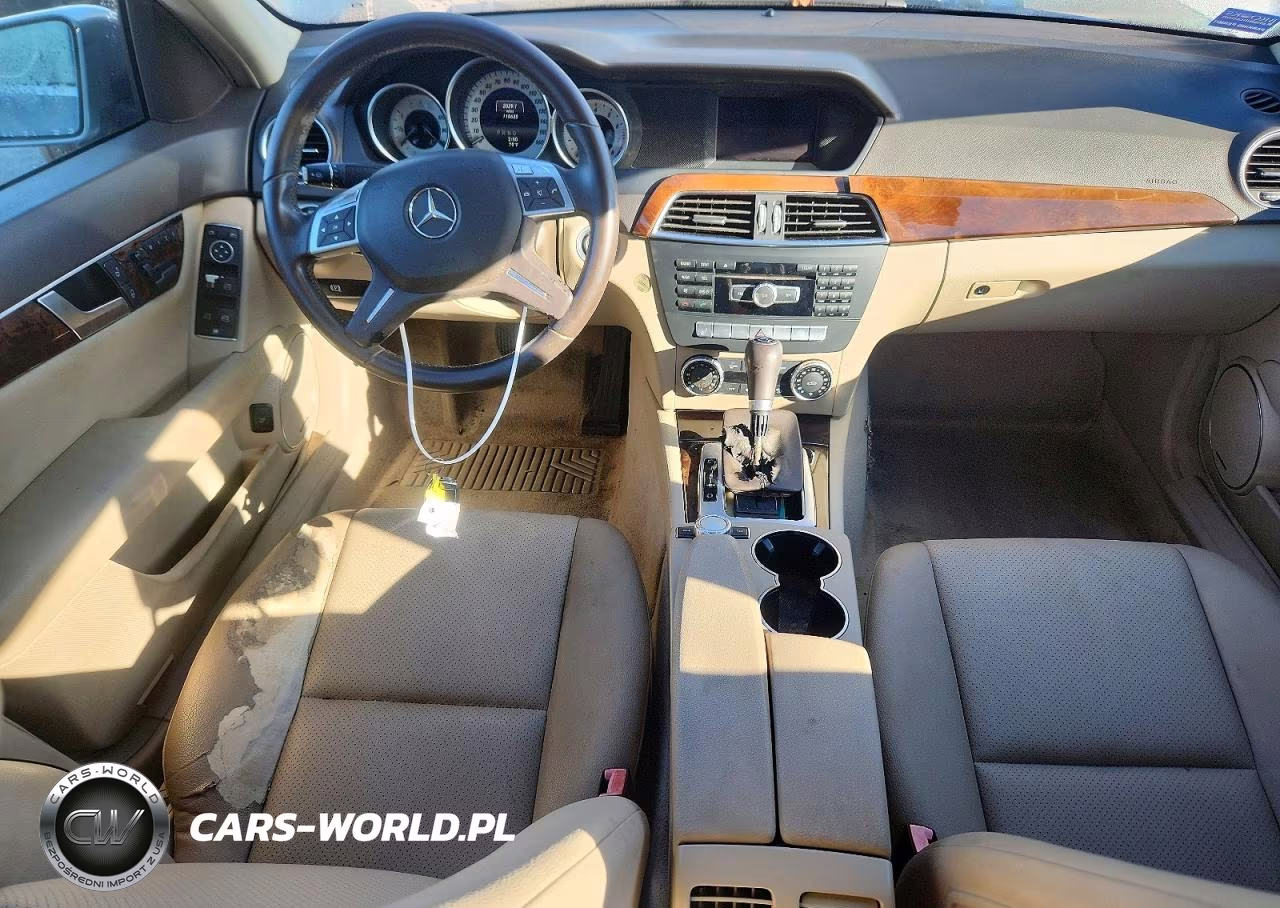 2014 Mercedes-Benz C 250 VIN:WDDGF4HB1EG250782 - 8
