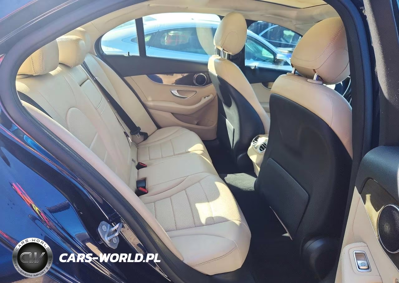 2016 Mercedes-Benz C 300 4Matic VIN:55SWF4KB9GU170723 - 10