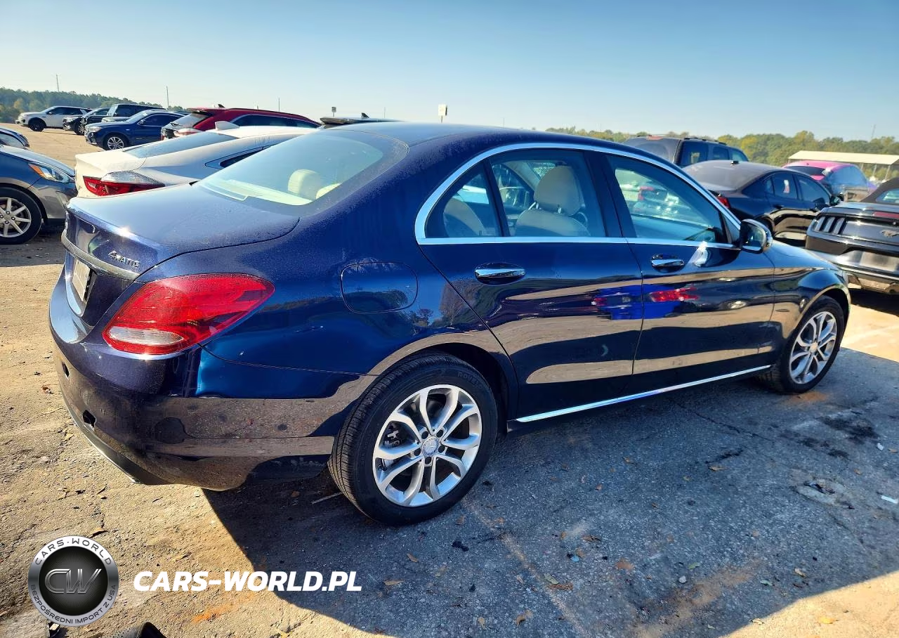 2016 Mercedes-Benz C 300 4Matic VIN:55SWF4KB9GU170723 - 3