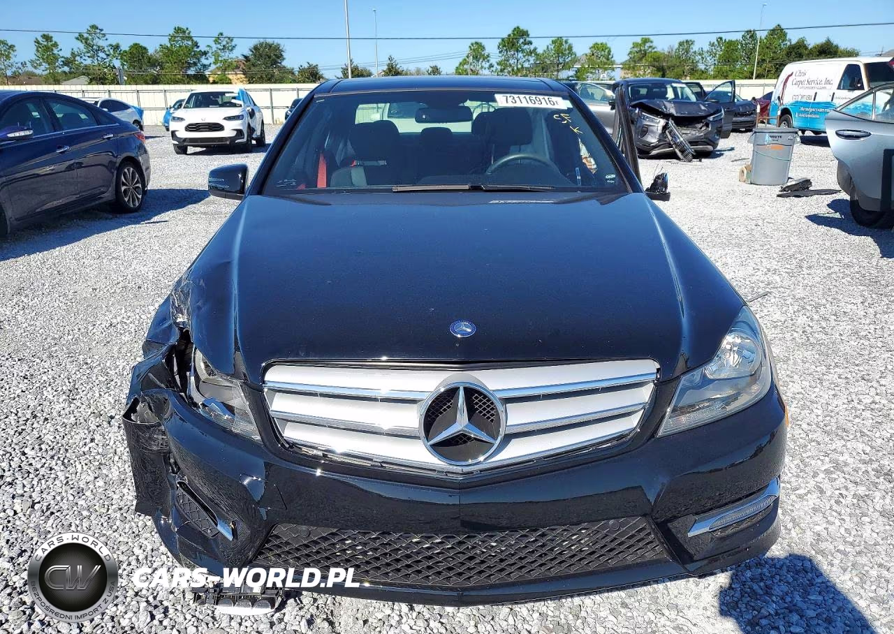 2013 Mercedes-Benz C 250 VIN:WDDGF4HB5DA836600 - 5