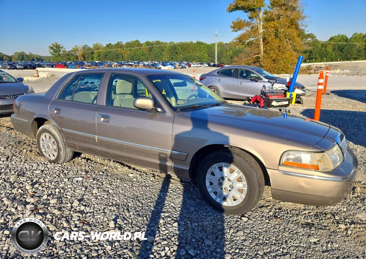 2004 Mercury Grand Marquis Gs VIN:2MEFM74W84X661111 - 4