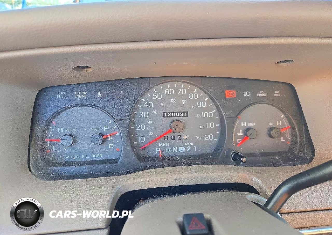 2004 Mercury Grand Marquis Gs VIN:2MEFM74W84X661111 - 9