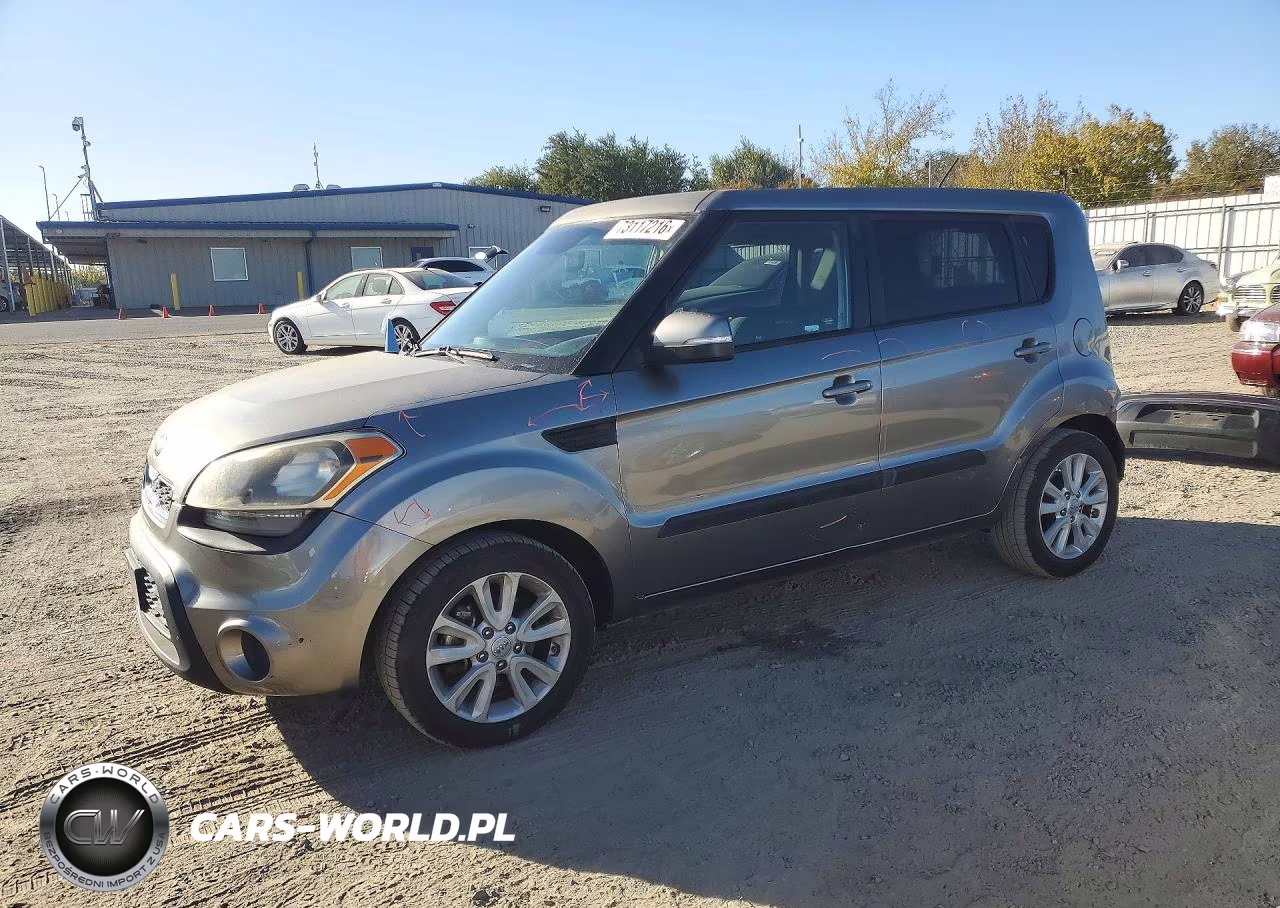 2013 Kia Soul +