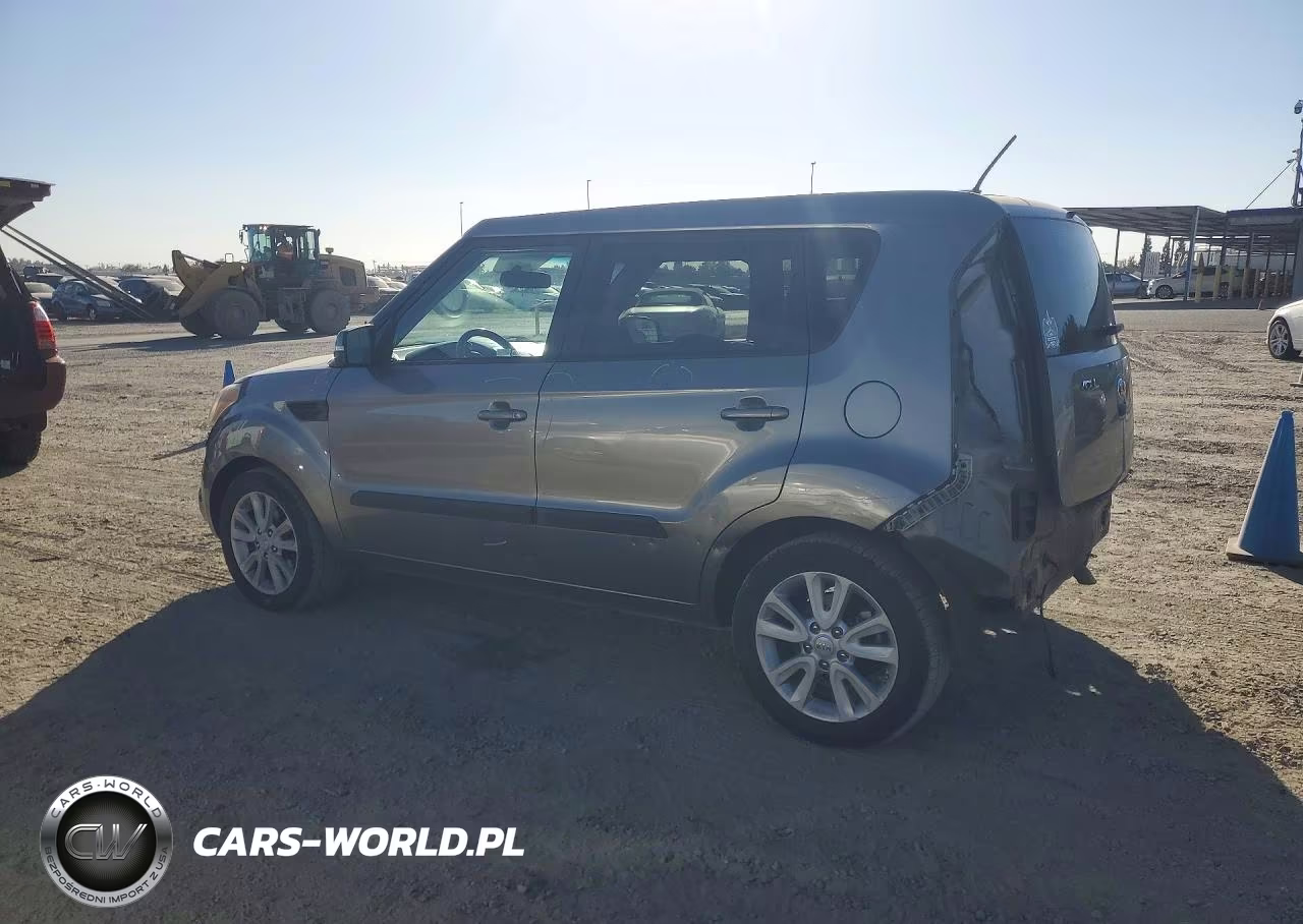 2013 Kia Soul + VIN:KNDJT2A63D7628254 - 2