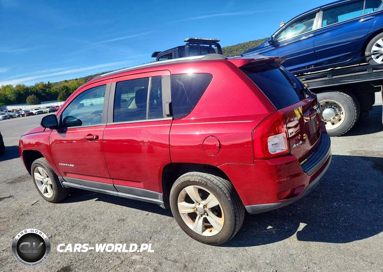 2012 Jeep Compass Latitude VIN:1C4NJDEB0CD604567 - 2